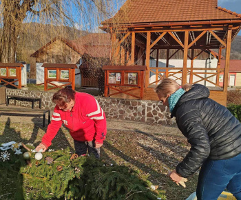 Národný projekt Rozvojové tímy I. / Upratovanie verejných priestranstiev - foto