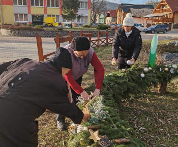 Národný projekt Rozvojové tímy I. / Upratovanie verejných priestranstiev - foto