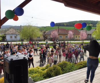 Národný projekt Rozvojové tímy I. / Medzinárodný deň Rómov - foto