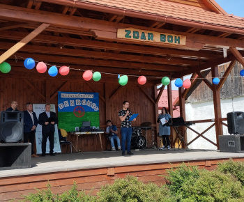 Národný projekt Rozvojové tímy I. / Medzinárodný deň Rómov - foto