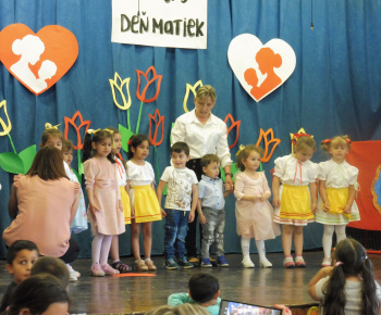 Aktuality / Deň matiek v Nižnej Slanej - foto
