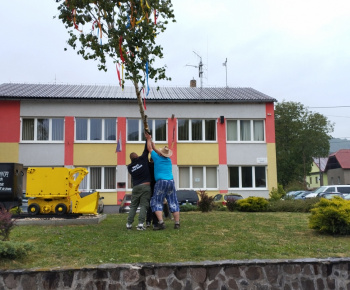 Aktuality / Turíce a stavanie mája 2024 - foto