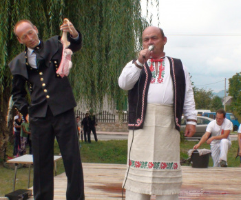 Kultúrne pamiatky / Oslavy odhalenia sochy sv. Barbory v obci Nižná Slaná - foto