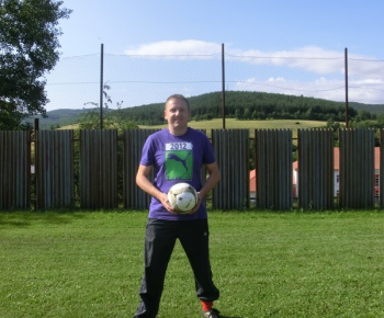 Futbal / STANOVY Telovýchovnej jednoty Baník Nižná Slaná  Článok 1 Základné ustanovenia  1) Telovýchovná jednota Baník Nižná Slaná (ďalej len TJ) je v zmysle zákona č. 83/1990 Zb. dobrovoľným združením občanov, ktorí jej prostredníctvom vykonávajú záujmovú
